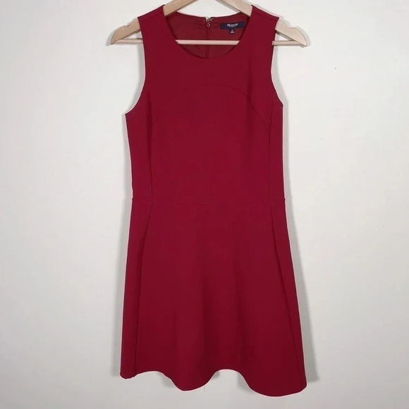 Madewell Adore  Scarlet Sleeveless Dress - Picture 3 of 12